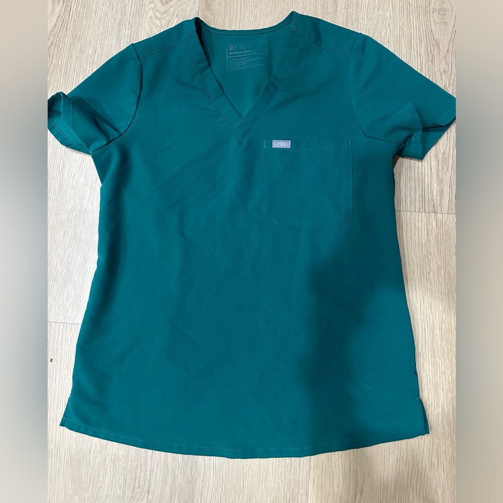 S- Figs- Catarina One Pocket Scrub Top-Hunter Green